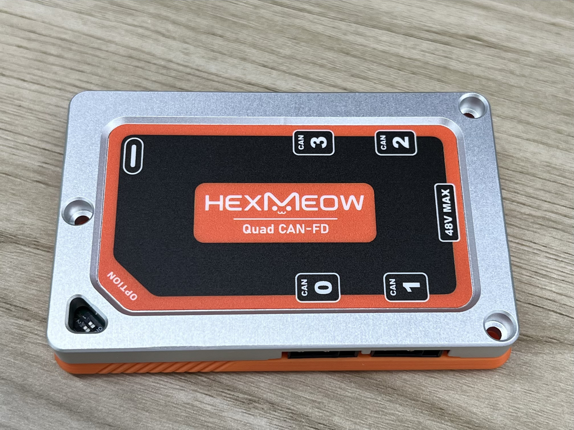 Front view of USB-CANFD-HUB